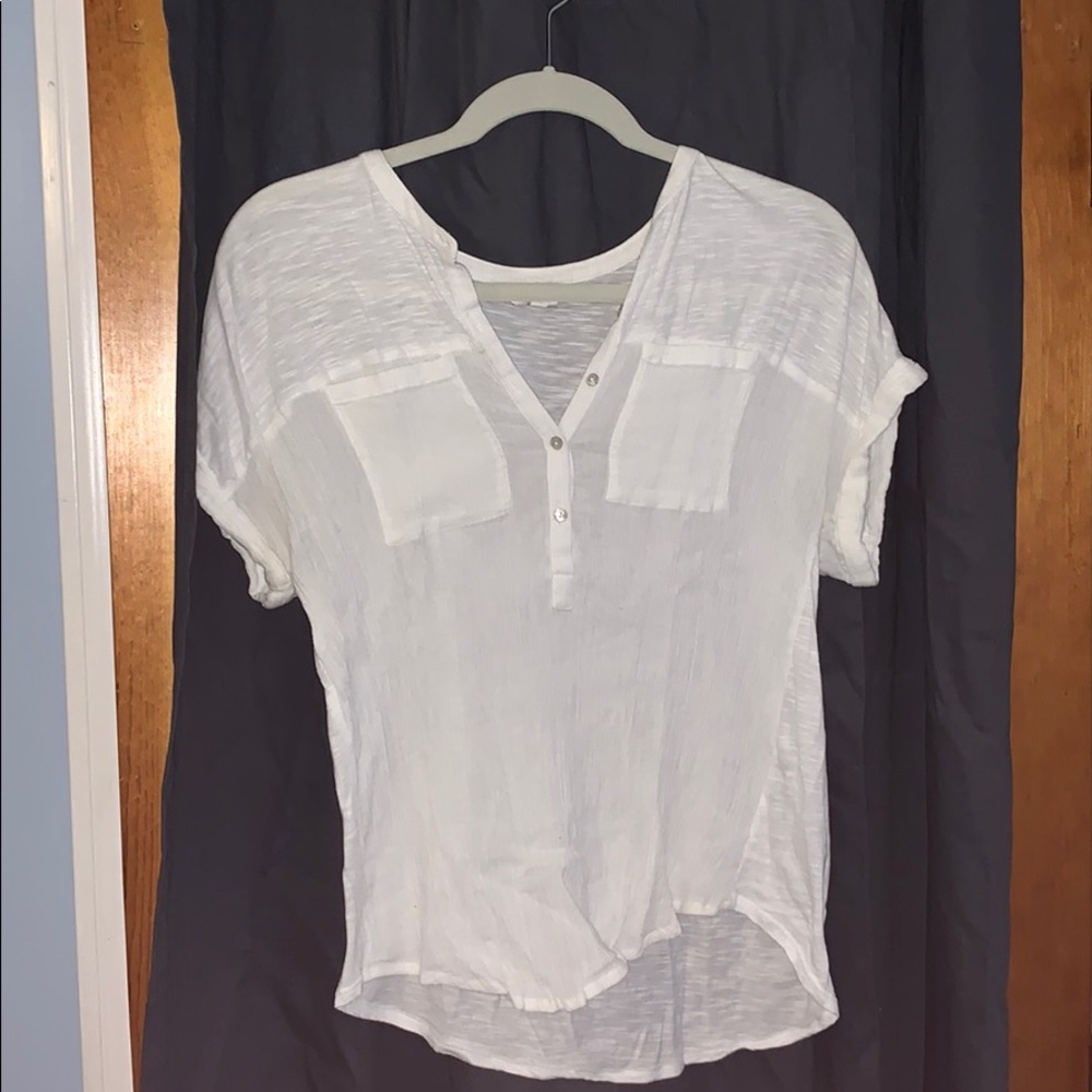 2/$8🍦Lucky Brand Quarter Button T-Shirt